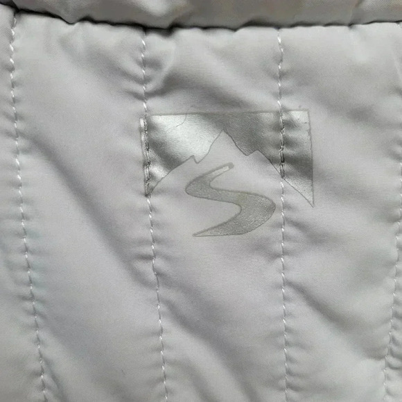 Storm Creek Women's Front Runner Insulated Vest Size Large - Picture 4 of 4